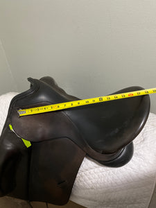 18” Trilogy Verago Dressage Saddle