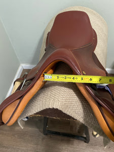 16.5” Pro Thornhill AP English Saddle