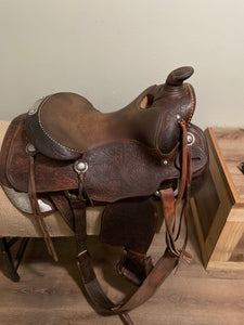 15” Earl Nanninga Trophy Saddle