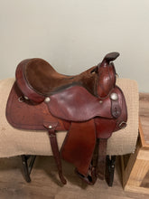 Load image into Gallery viewer, 15.5” Circle Y Trail Saddle