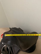 Load image into Gallery viewer, 17” Kieffer  Dressage Saddle