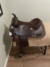 Load image into Gallery viewer, 17” Wintec Western Saddle