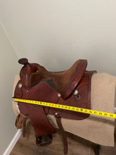 Load image into Gallery viewer, 15.5” Circle Y Trail Saddle