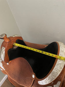 16” Circle Y Western Show Saddle