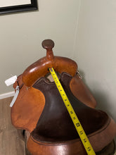 Load image into Gallery viewer, 13.5” Fabtron Hybrid Western Saddle