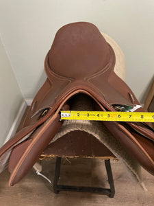 16” Wintec Synthetic Jump Saddle