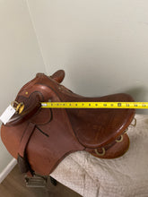 Load image into Gallery viewer, 14” Syd Hill Australian Saddle