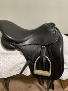19" Superior Saddlery Dressage Saddle