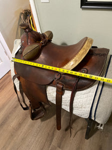 13.5” Fallis Round Skirt Western Saddle